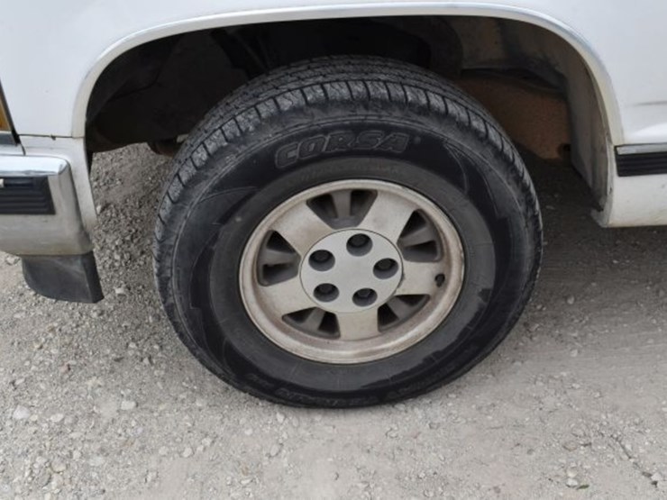 1995-chevrolet-1500-image-12