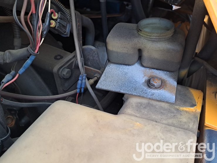 terex-6-ton-swivel-skip-dumper,-roll-bar-image-33