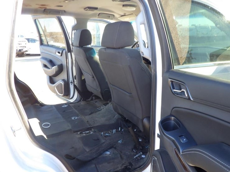 2020-chevrolet-tahoe-image-9