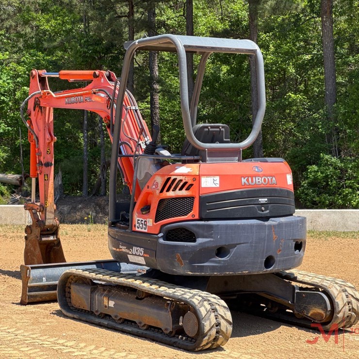 KUBOTA U35
