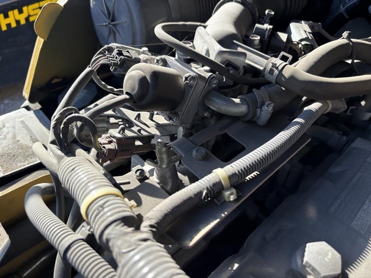 2020-caterpillar-2c6000-image-19
