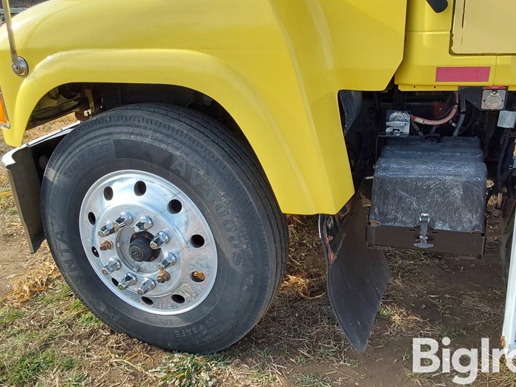 2015-mack-pinnacle-chu613-t/a-truck-tractor-image-9