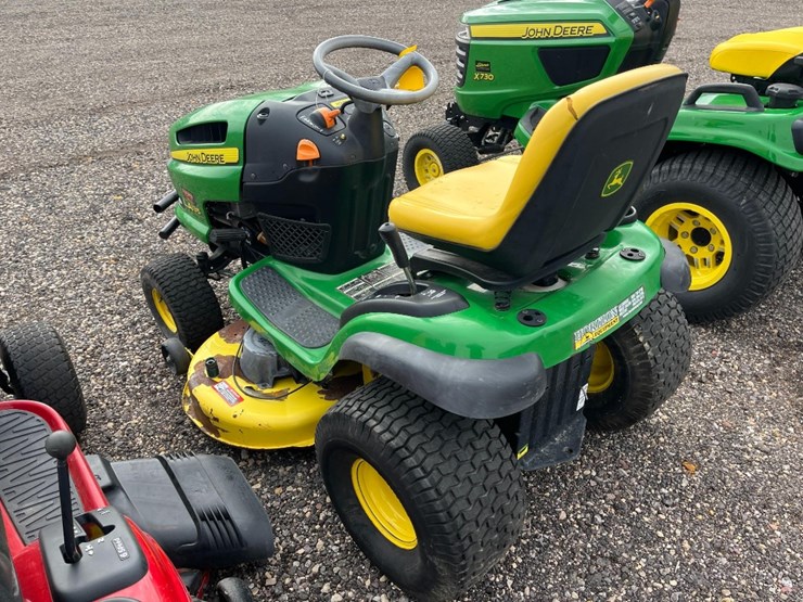 john-deere-la135-image-3