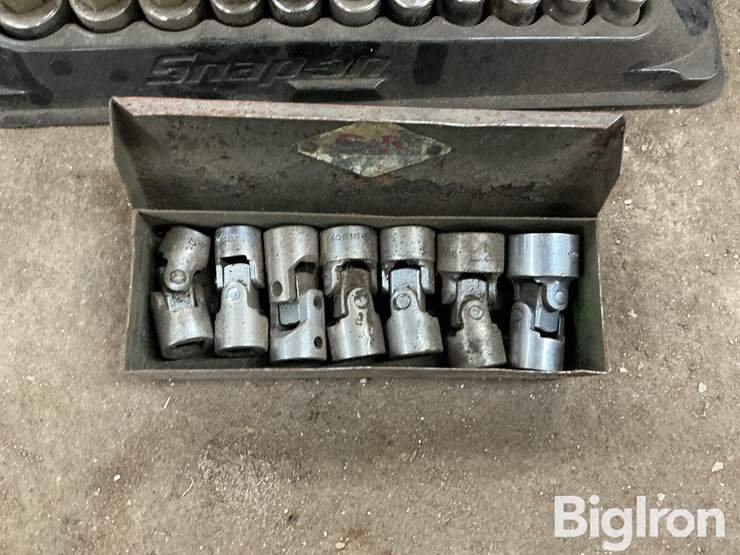 specialty-sockets-image-15