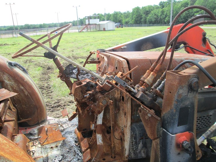 kubota-la513-image-13