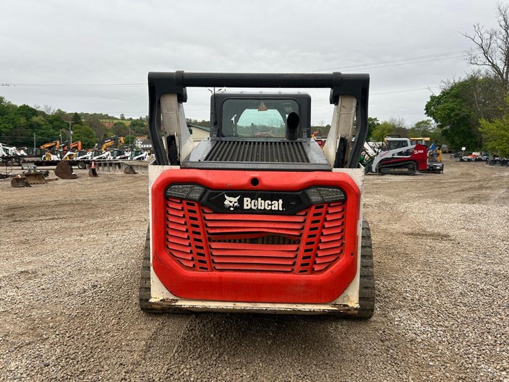 2022-bobcat-t76-image-3