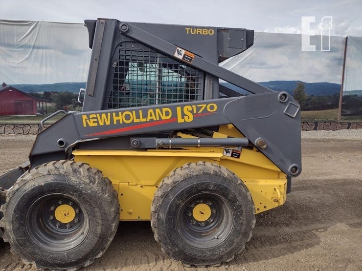 2001-new-holland-ls170-image-12