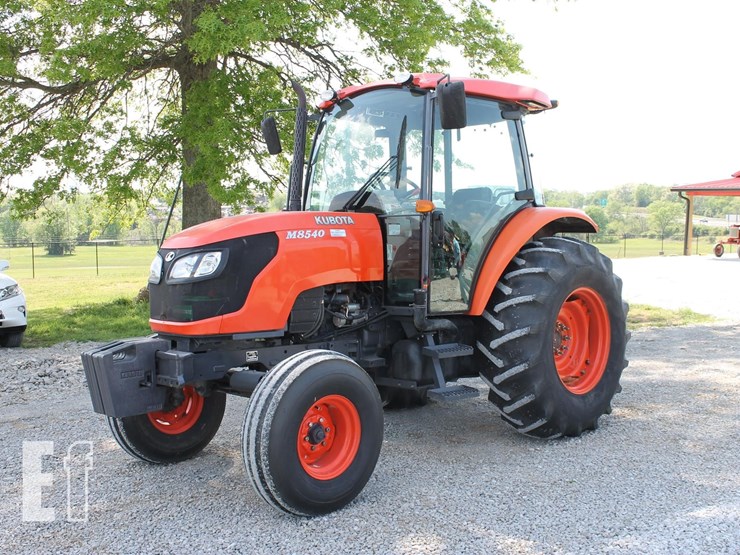 2012-kubota-m8540-image-1
