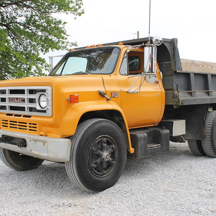 1983 GMC 7000
