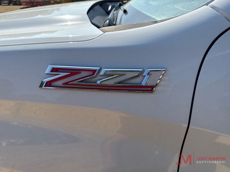2021-chevrolet-1500-image-6