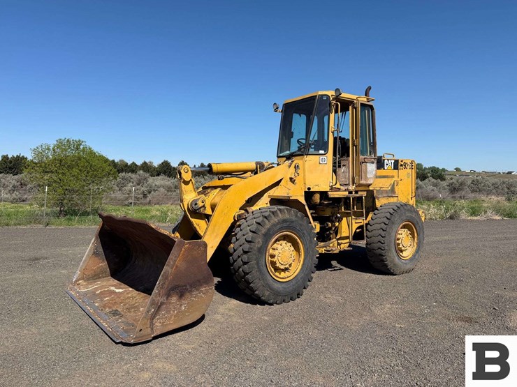 caterpillar-926e-image-1