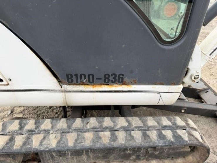 2013-bobcat-324-image-40