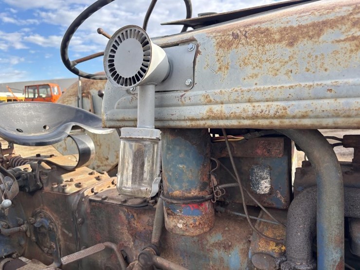 ford-8n-image-26