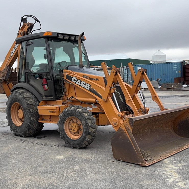 2008 CASE 580