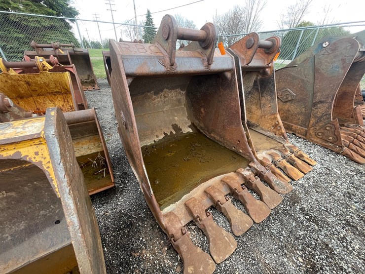 #5010-•-excavator-bucket-image-5
