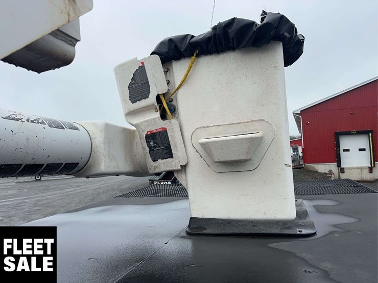 2019-international-4300-sba-image-18