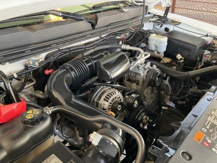 2012-chevrolet-silverado-1500-image-12