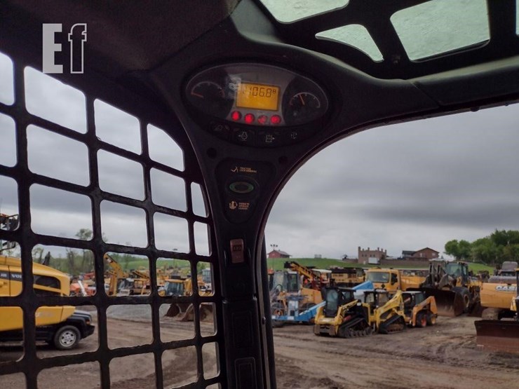 2017-bobcat-t590-image-7