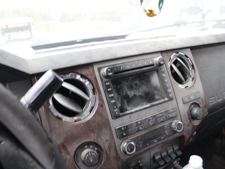 2011-ford-f250-image-7