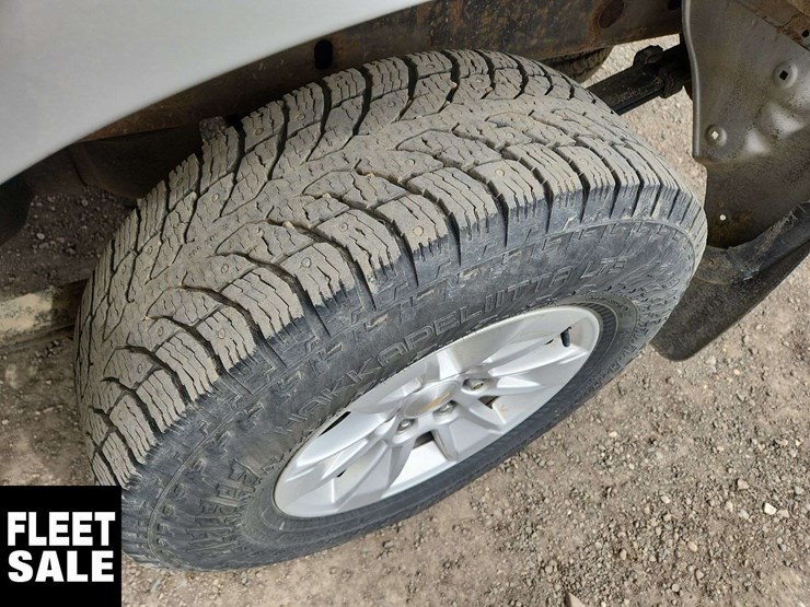 2022-chevrolet-silverado-1500-image-30