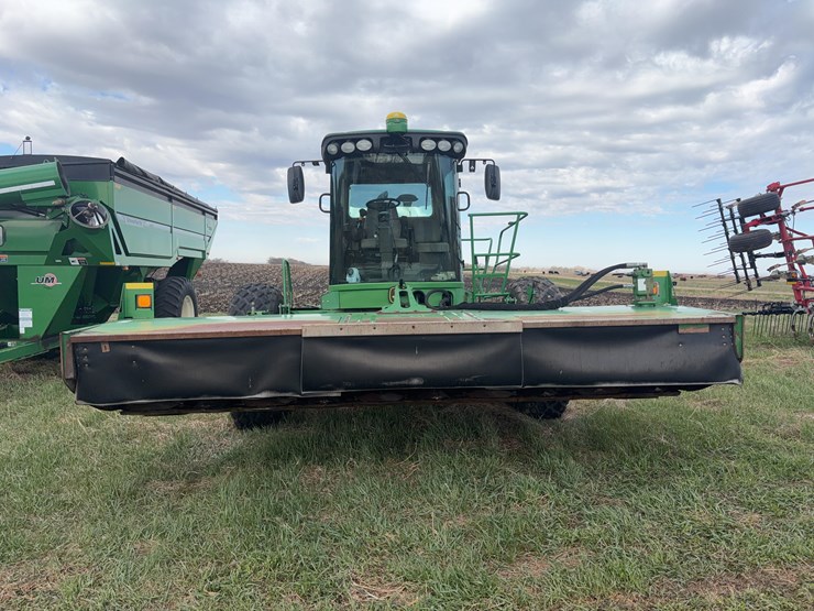 john-deere-r450-image-2