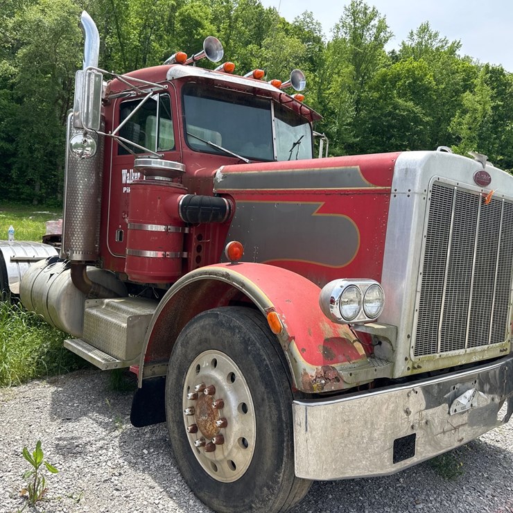 1985 PETERBILT 359
