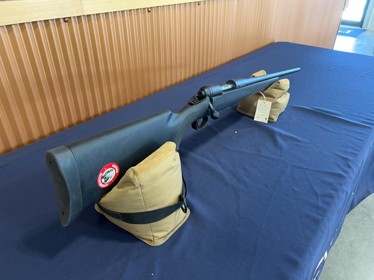 savage-11fcns-rifle-image-3