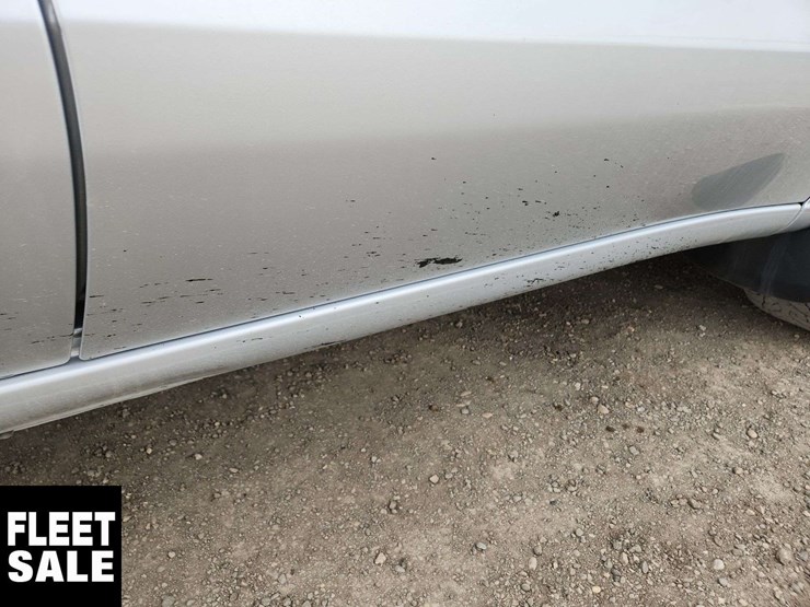 2022-chevrolet-silverado-1500-image-38