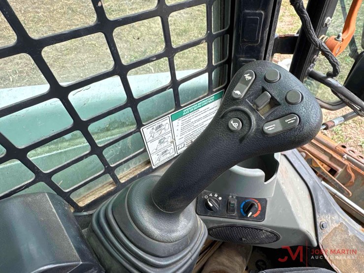 2018-bobcat-t450-image-22