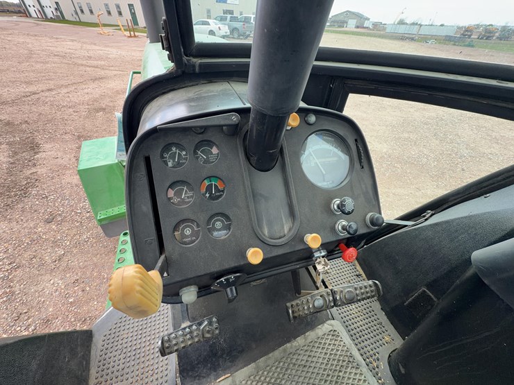 john-deere-4430-image-21