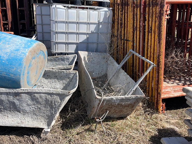 8-concrete-tubs-image-9