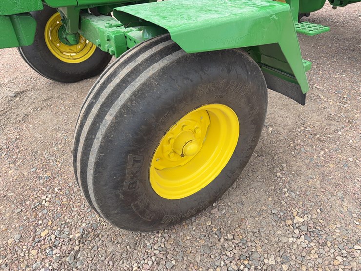 john-deere-4430-image-31