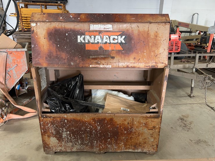 knaack-image-2
