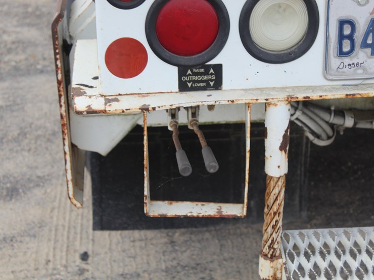 2004-international-durastar-4300-image-6