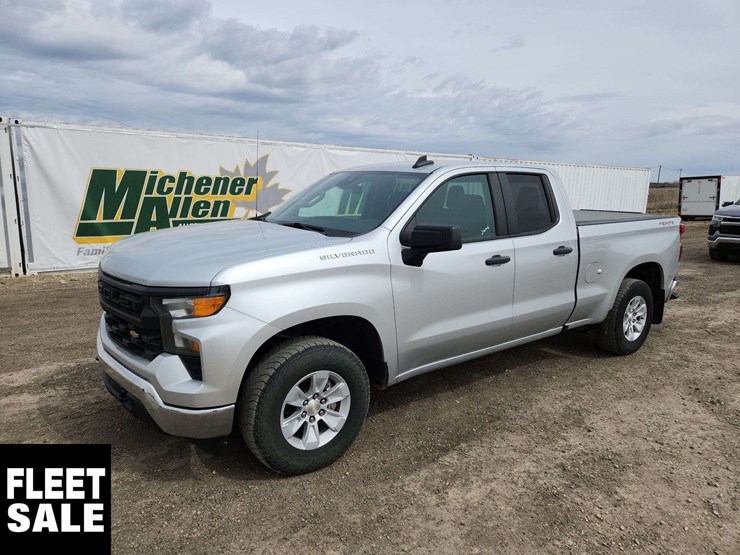 2022-chevrolet-silverado-1500-image-1