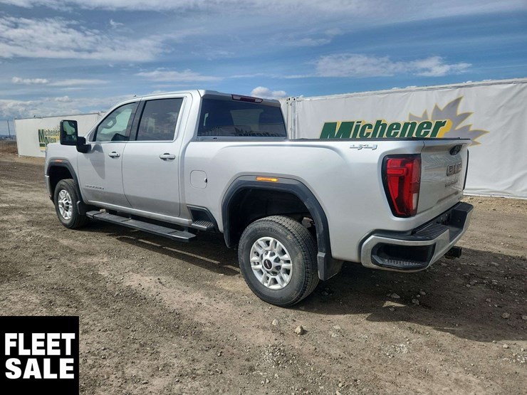 2021-gmc-sierra-2500hd-image-3