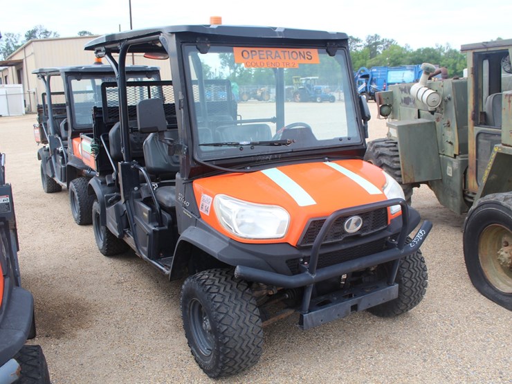 2017-kubota-rtvx1140-image-1