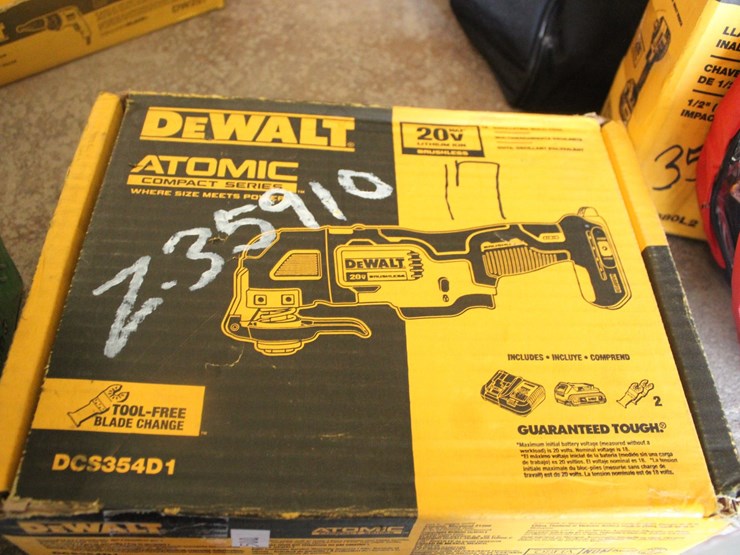 #17-•-dewalt-brushless-multi-tool-set-image-1