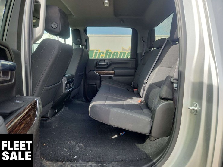 2021-gmc-sierra-2500hd-image-9