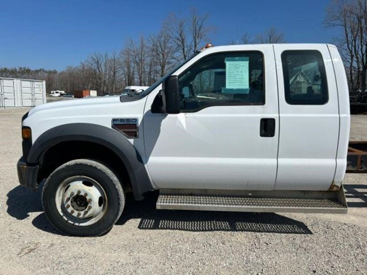 2008-ford-f550-xl-image-9