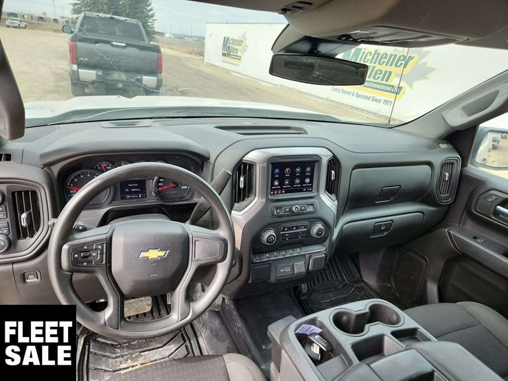 2022-chevrolet-silverado-1500-image-16
