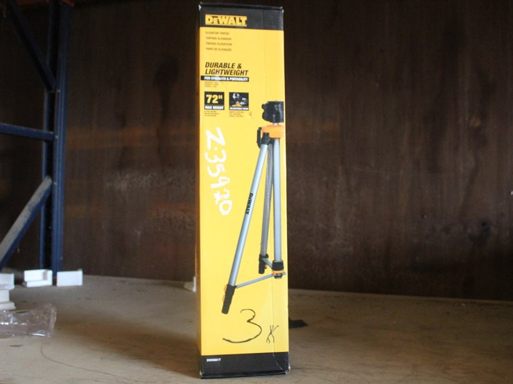 #35920-•-dewalt-elevator-tripod,-72in-max-height-image-1