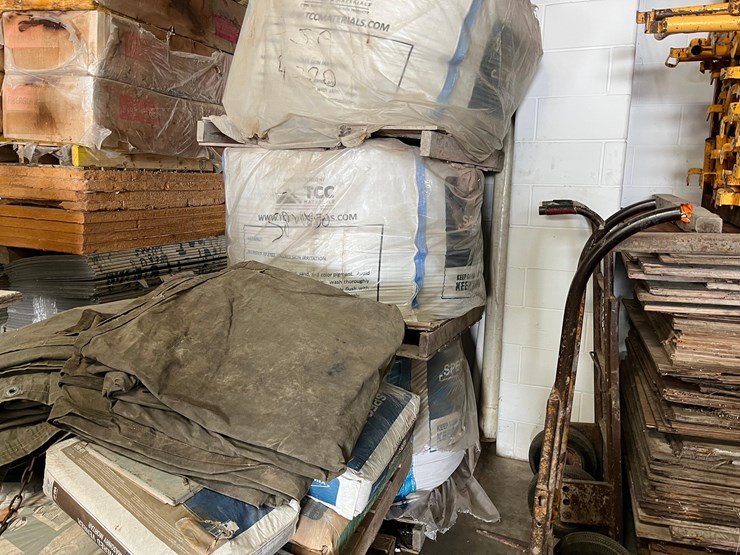 masonry-mix-in-totes-image-7