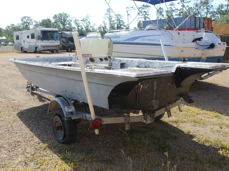 #36073-•-17-ft-boat-with-trailer-|-no-motor-image-4