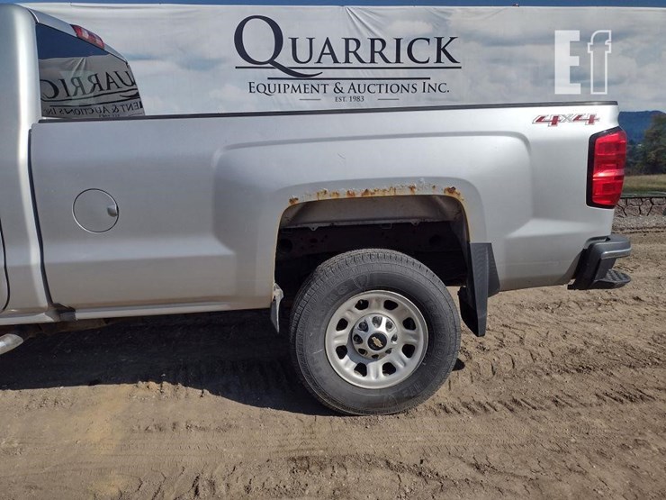 2016-chevrolet-2500hd-image-15