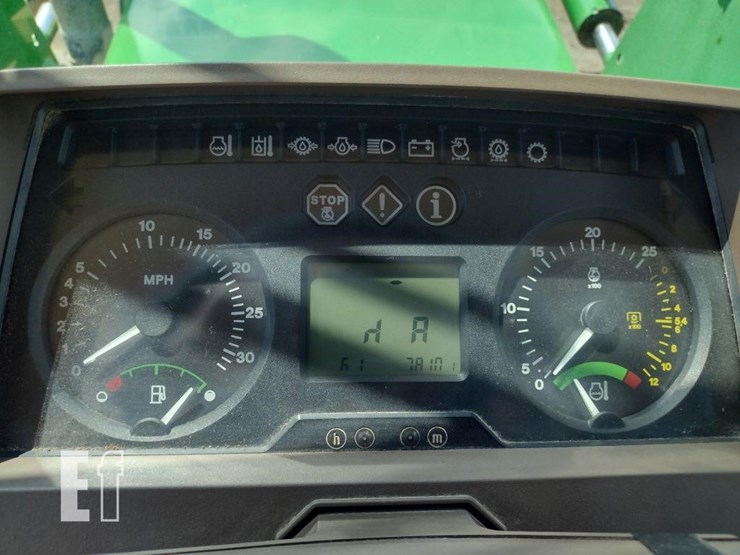 john-deere-6210-image-6