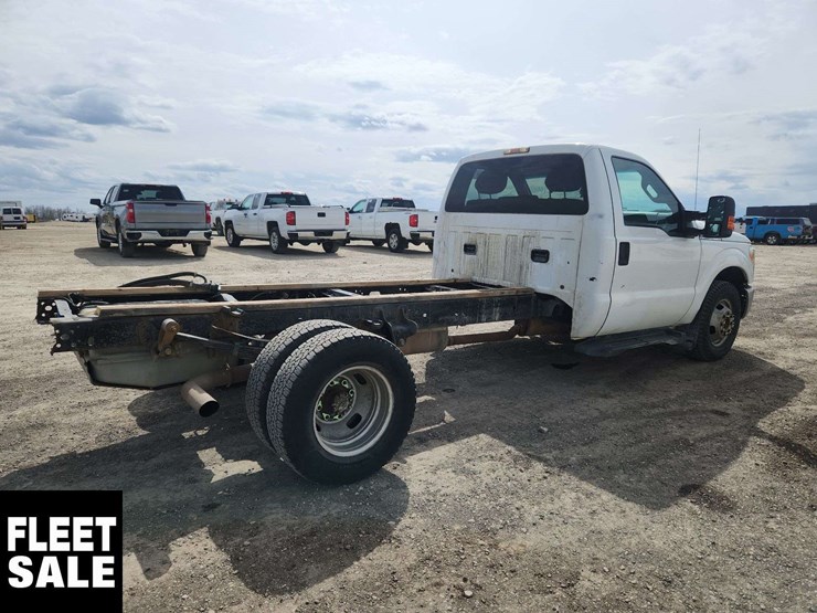 2012-ford-f350-xlt-image-4
