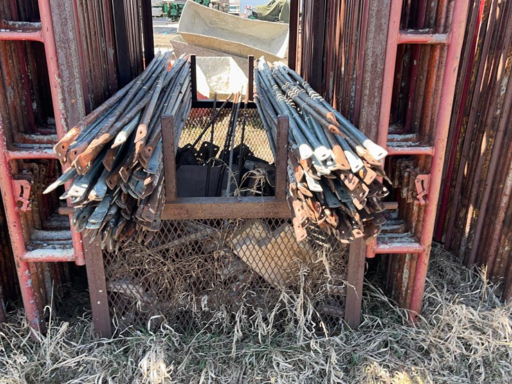 safe-way-scaffolding-on-carrying-cage-image-3