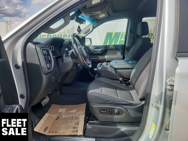 2021-chevrolet-silverado-1500-image-7