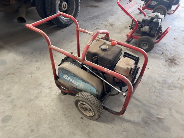 shark-pressure-washer-image-4